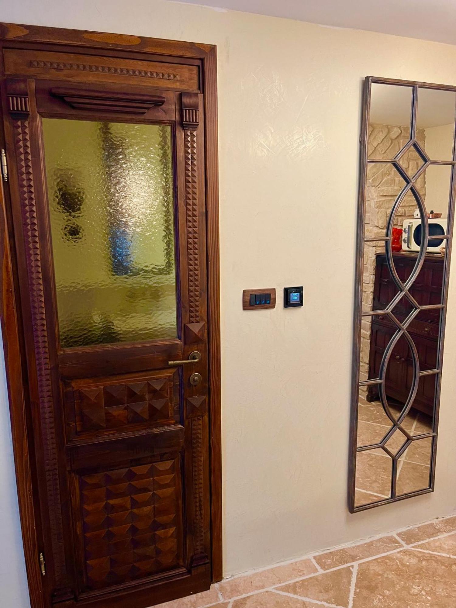 Apartment Venus Of The Palace - New Renovated Split Exterior photo