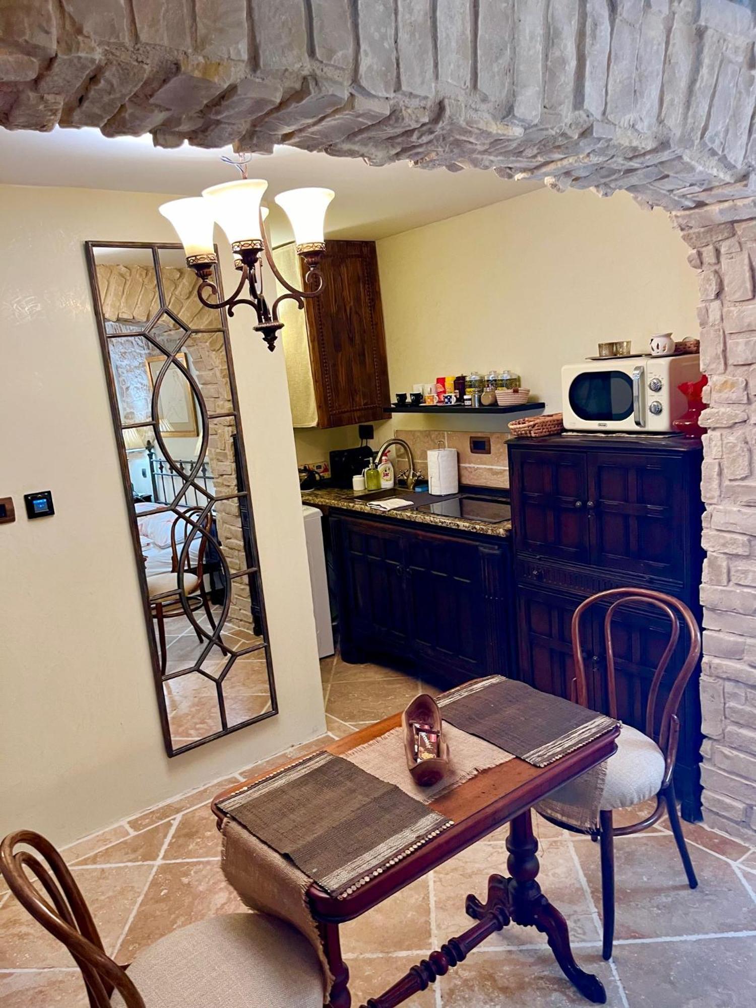 Apartment Venus Of The Palace - New Renovated Split Exterior photo